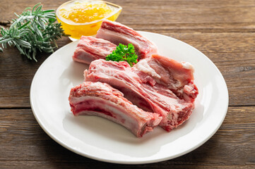 豚肉　スペアリブ