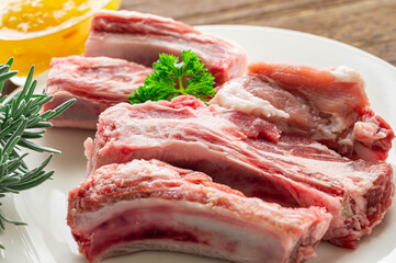 豚肉　スペアリブ