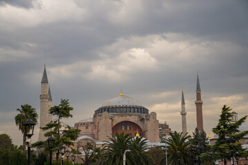 Fototapeta na wymiar Hagia Sophia shots from the garden. Istanbul 's ancient old museum became a mosque