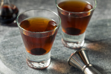 Boozy Refreshing Manhattan Cocktail