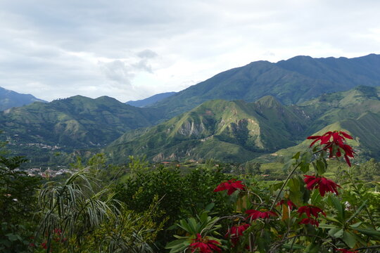 Vilcabamba, das Tal der Langlebigen. Der Name kommt aus dem Quechua und bedeutet &bdquo;Heiliges Tal&ldquo;. Vilcabamba ist bekannt f&uuml;r eine angeblich hohe Lebenserwartung seiner Bewohner.