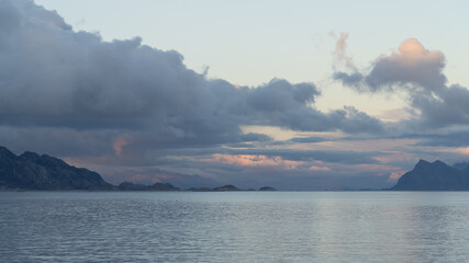 Saltfjorden w okolicy norweskiego miasta Bodo  © Dreamnordno