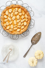 Pumpkin pie with leaf details