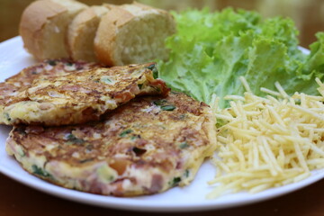Omelete egg 3