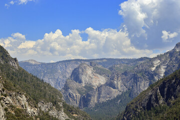 A vast view of Yosemite National Park