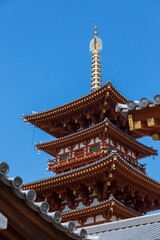 Fototapeta na wymiar 薬師寺の西塔