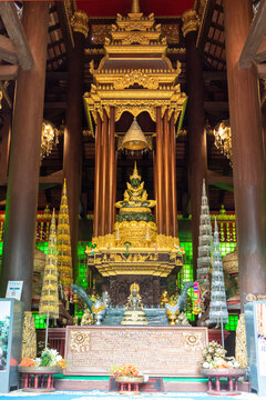 タイの寺院ワット・プラケオ（チェンライ）