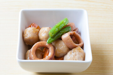 里芋とイカの煮物