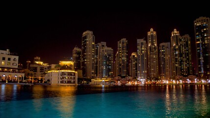 Obraz premium city skyline at night