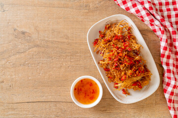Fried Enoki Mushroom or Golden Needle Mushroom with Salt and Chilli
