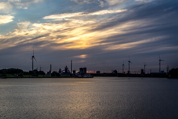Fototapeta na wymiar Sunset over Neustadt Port Bremen, Germany