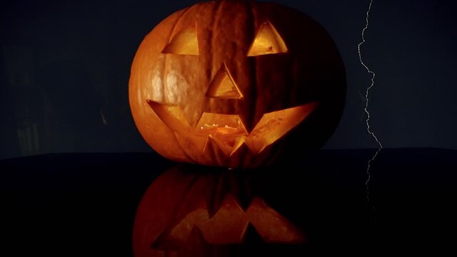 Scarry Halloween Pumpkin 