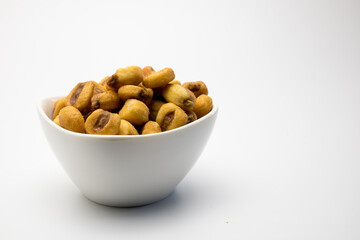 Platillo de maíz gigante frito