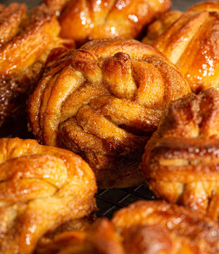 Cinnamon buns