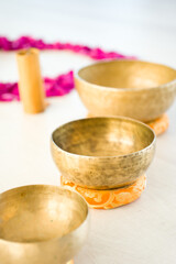 Gong for therapy and meditation music, performed with gong and vibrating bowl