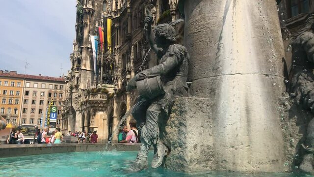 Foutain on Marienplatz in Munich