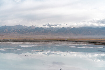 Obraz premium lake in the mountains