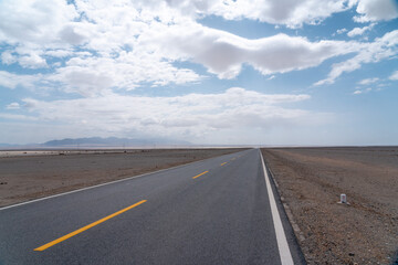 Naklejka premium road to nowhere