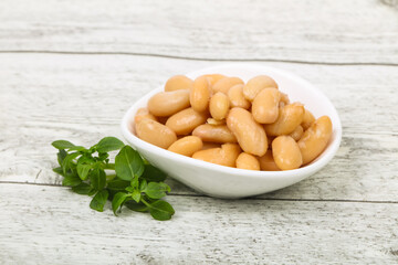 Baked white bean