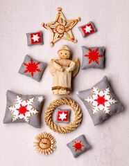 Natural christmas ornaments and cushions