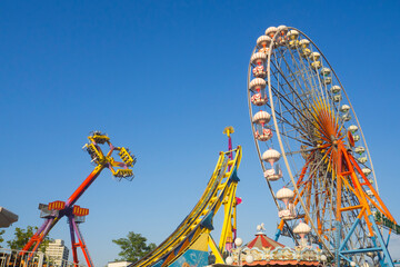 parc d& 39 attractions, parc à thème et fête foraine, grande roue et images en couleur - Turquie, Ankara