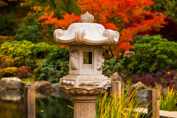 Zen Impressionen im Herbst - Gartenlandschaft