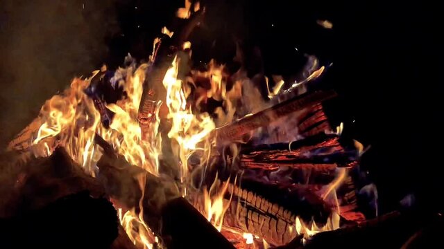 Slow Motion Wood Fire Campfire or Bonfire
