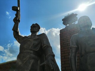 monument to the discoveries