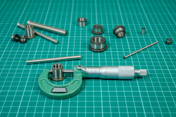 Micrometer extremely precise measuring instrument,tool