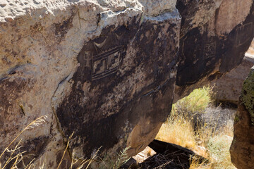 Ancient petroglyphs drawn by the Pueblo people 800-1200 years ago in Petrified Forest National Park (Arizona).