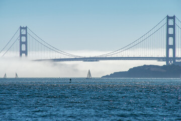 Fototapeta na wymiar Golden Gate Bridge, San Francisco, California, USA