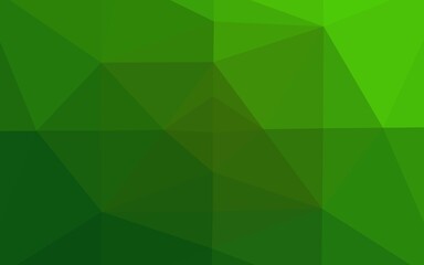 Fototapeta premium Light Green vector shining triangular pattern.