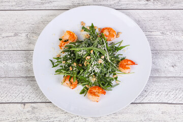 Rocket salad with prawn, parmesan cheese