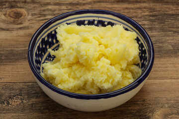 Mashed potato in the bowl