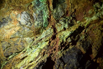 Dawna kopalnia rud niklu w Szklarach. Podziemna Trasa Edukacyjna po nieczynnej kopalni.  Podziemna Trasa posiada status Rezerwatu Geologicznego, o przeznaczeniu turystyczno - edukacyjnym. © Albin Marciniak