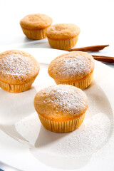 Gebäck, Kuchen, Zimt-Muffins