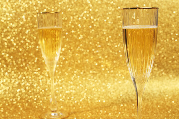 Glasses of champagne