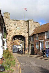 Obraz premium The Landgate entrance to Rye in East Sussex, Built in 1300's as part of cinque ports defence wall