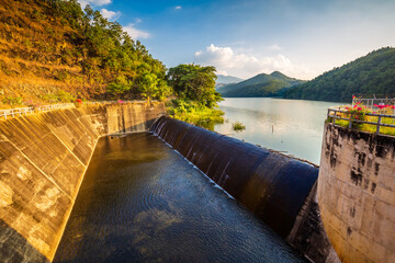 Reservoir and Spillway, Mae Thang, Phrae province, Thailand - obrazy, fototapety, plakaty