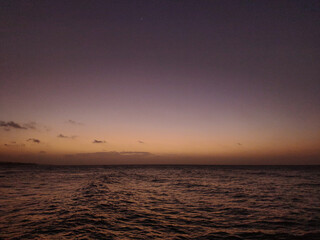 Fototapeta na wymiar wonderful sunrise / sunset on the beach / sea