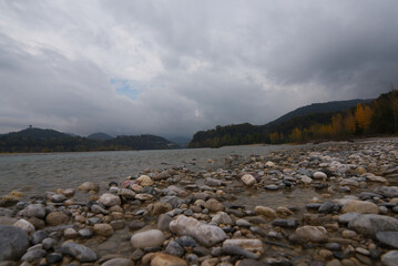 Fiume Tagliamento nel periodo autunnale