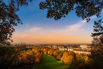 Fototapeta premium Autumn in the City