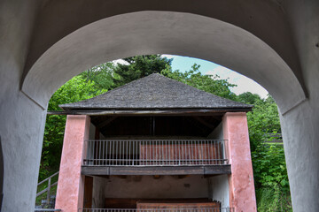 Geteilte Kirche am Kreuzbichl, Kreuzbichlkapelle, römisch-katholisch, Kirche, Gmünd, Kärnten,...