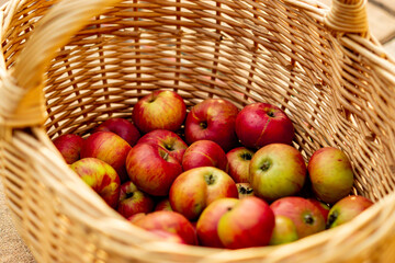 Red Apples