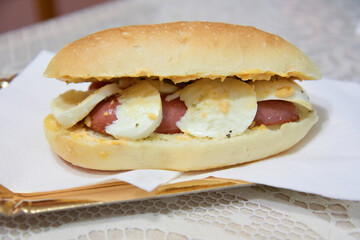 Sandwich with Wurstel and Mozzarella