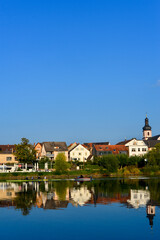 Fototapeta premium Mainufer Hanau Grossauheim