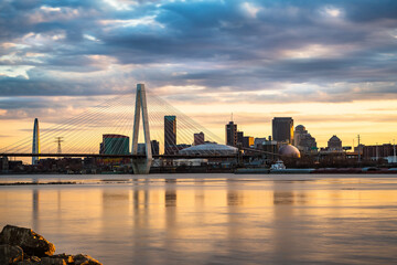 Naklejka premium city skyline