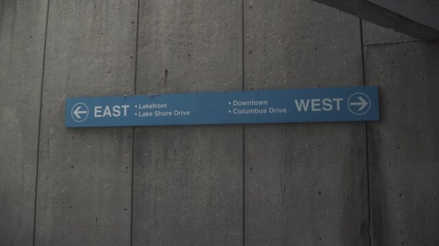 Signs for Chicago avenues downtown