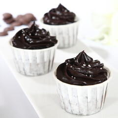 chocolate cupcakes with cream