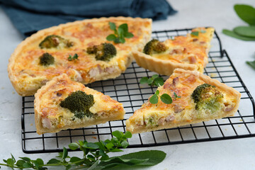 Quiche with broccoli and chicken. French open pie.